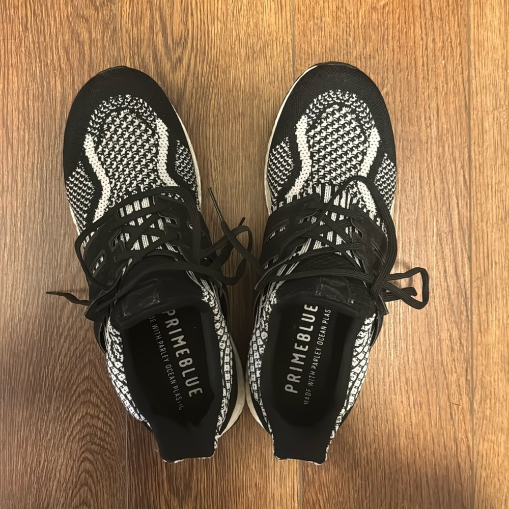Adidas Ultraboost 5.0 DNA black/white (Oreo)